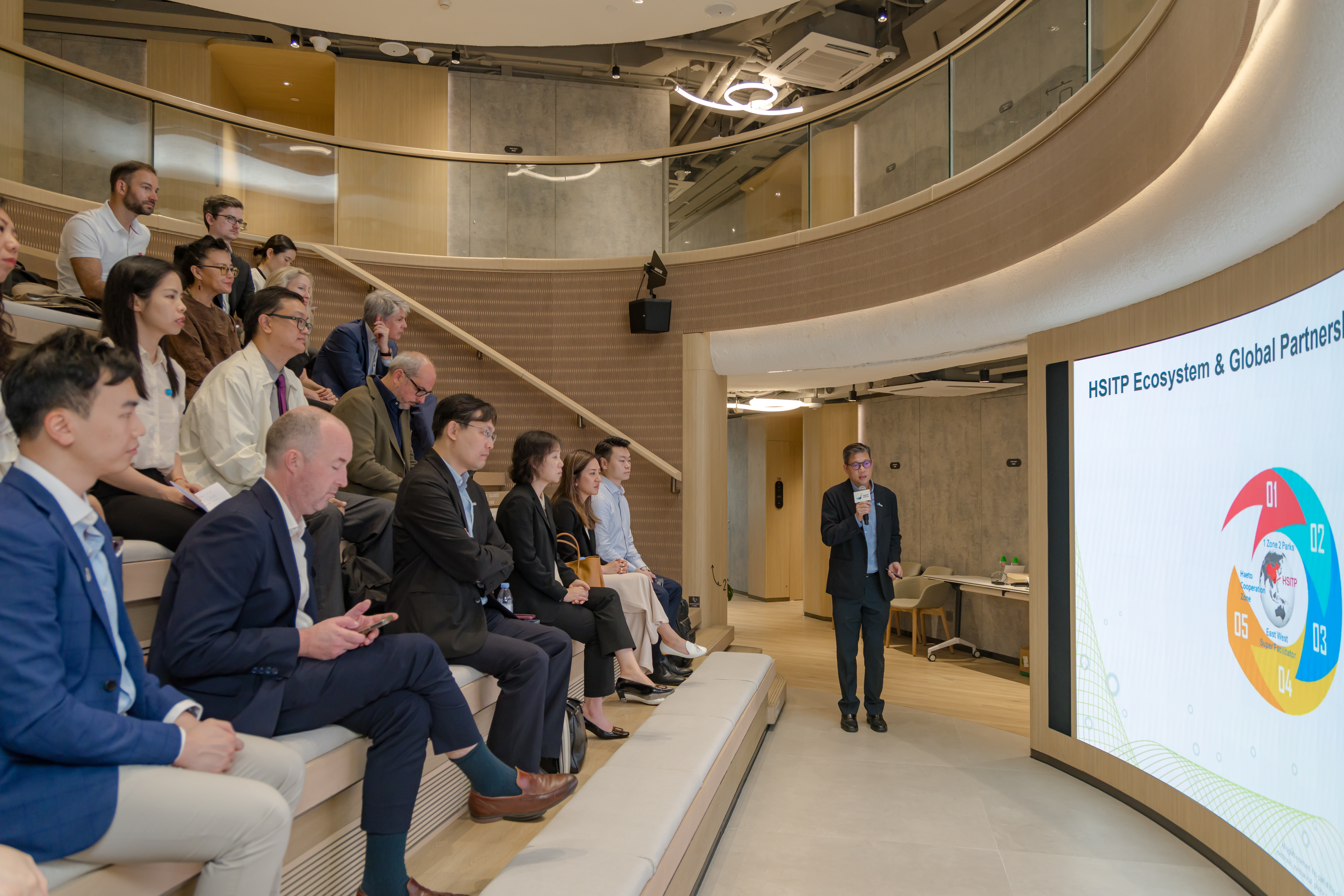 2025 05 19 HSITP HK 049