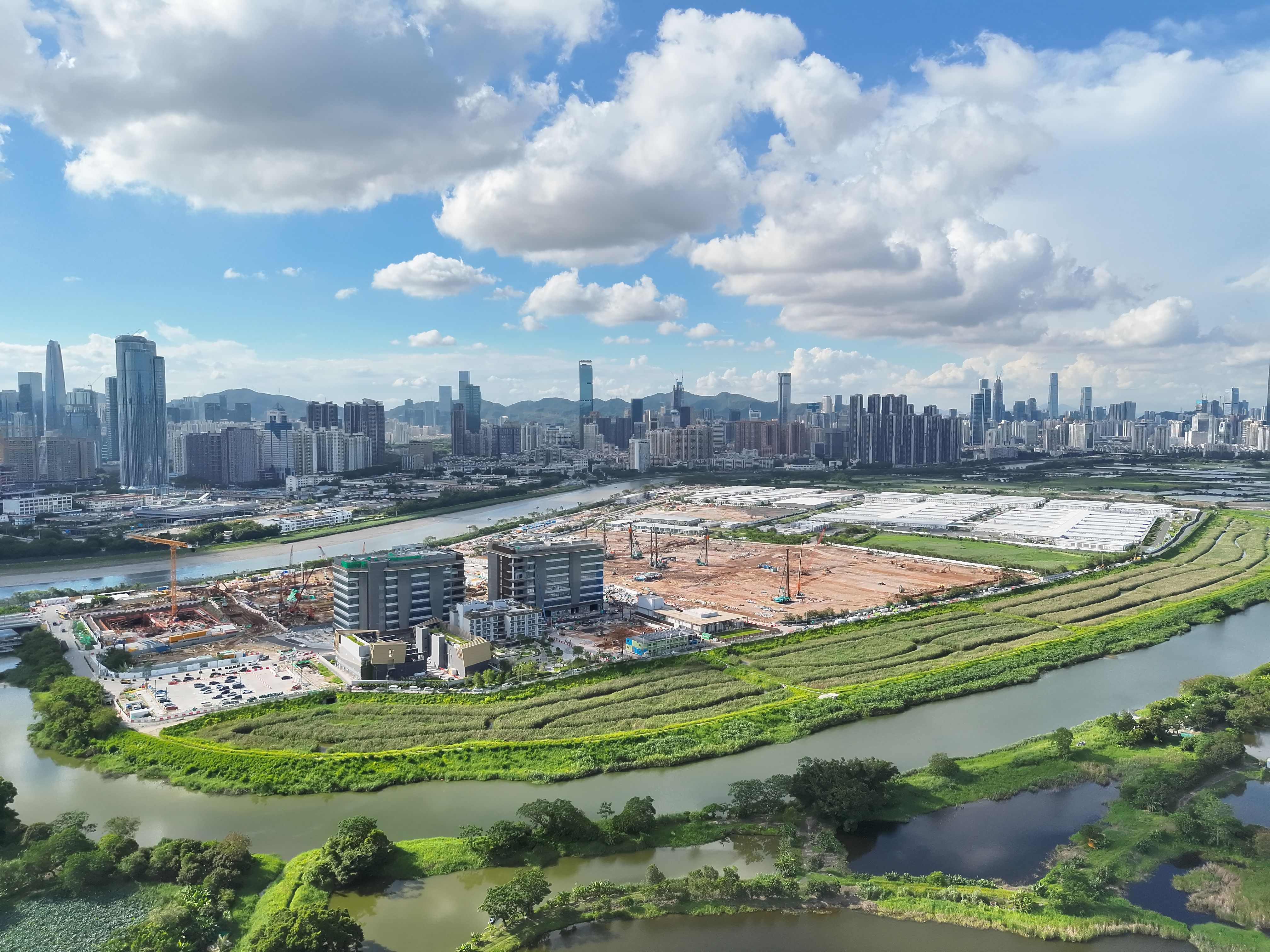 Hong Kong Park In The Loop